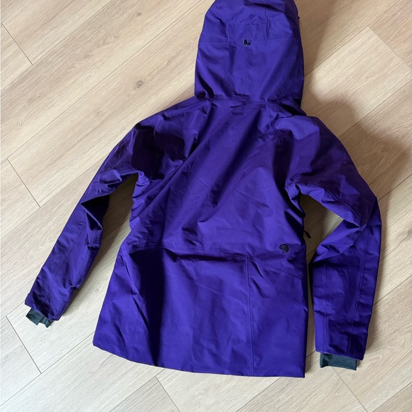 Mountain Hardwear Women's Deep Purple Ski Jacket - Picture 7 of 7